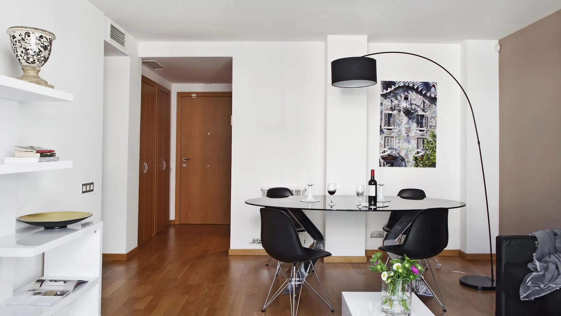 Ainb Sagrada Familia Apartments Barcelona Spanien